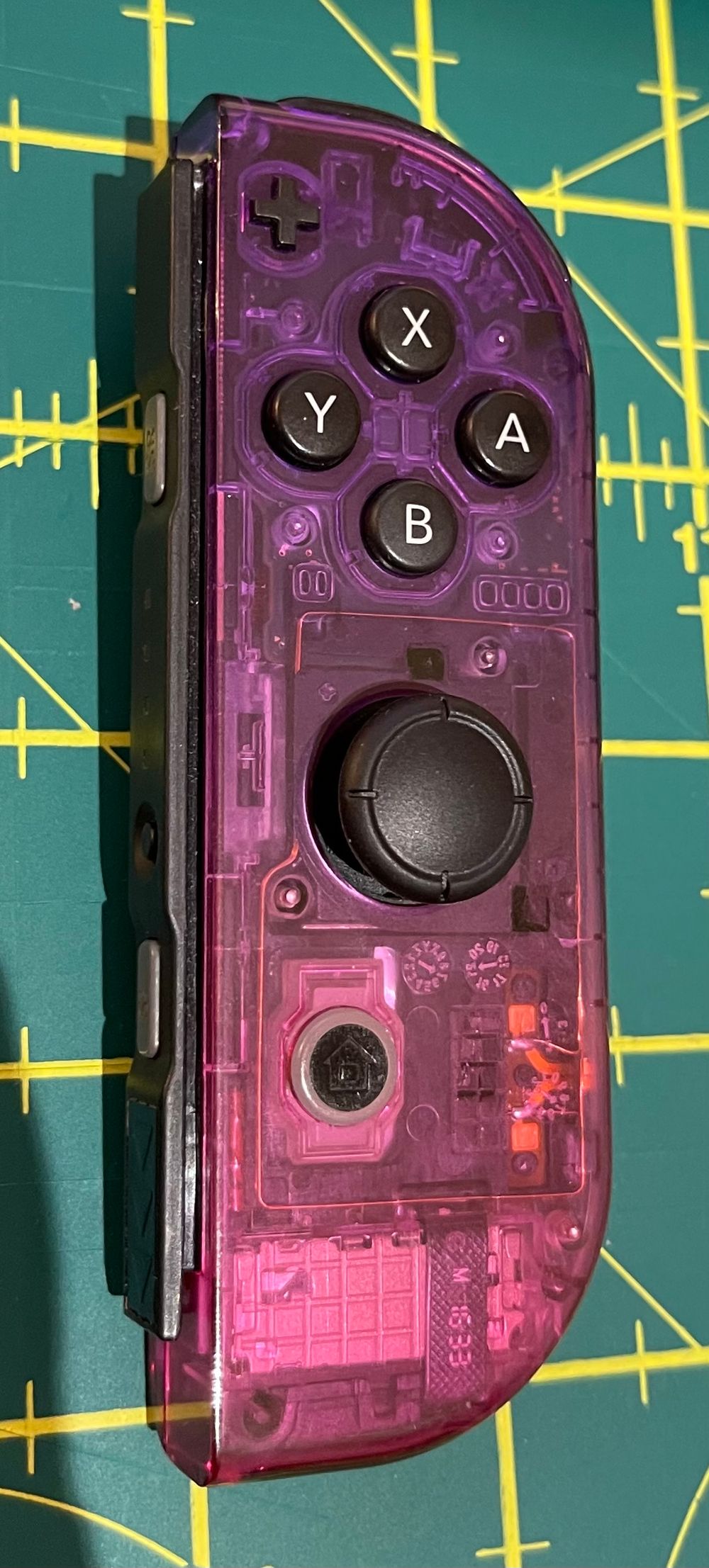 Changing the joystick and shell of the right Joycon